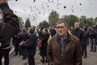 Траурный митинг на Куликовом поле у Дома профсоюзов, 2 мая 2015 года